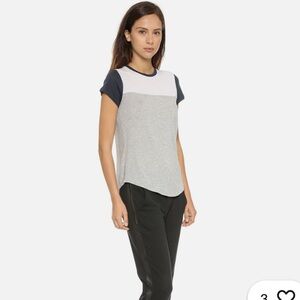 #129- VINCE -COLORBLOCK SHORT SLEEVE WOMEN TEE SIZE XS